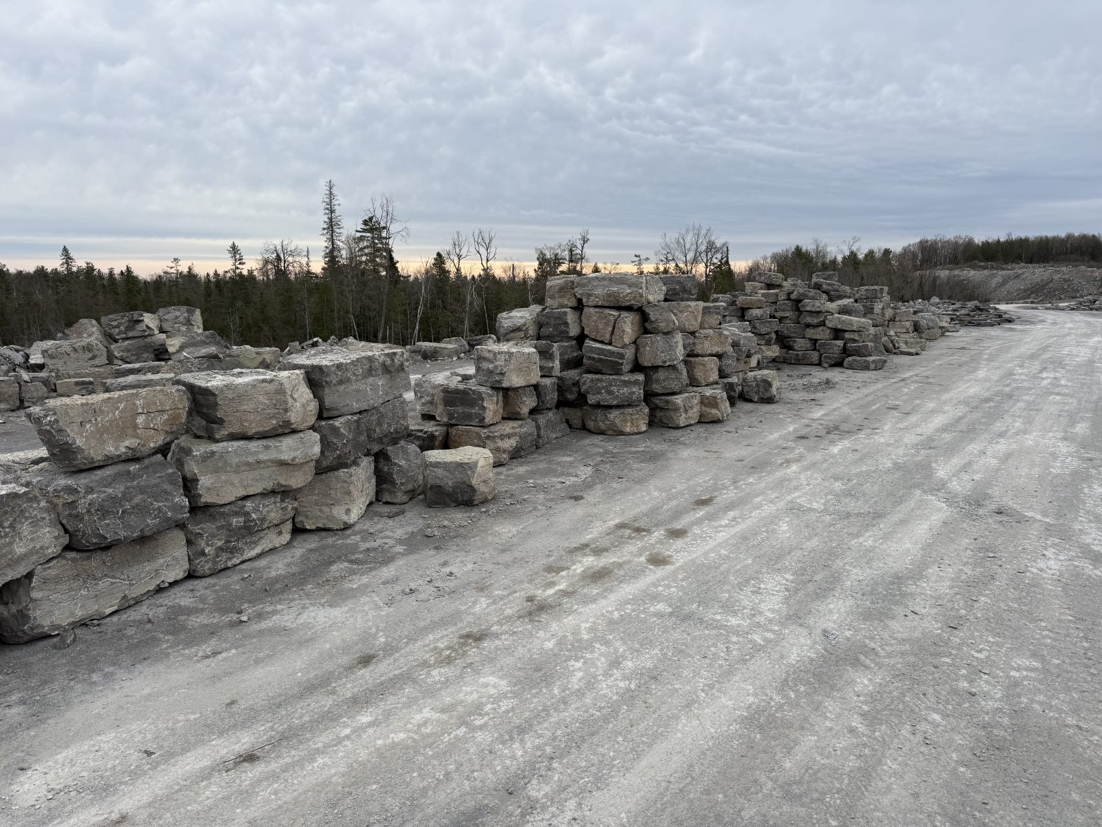 Armour Wall Sunset 2 — Natural Stone Source Ontario