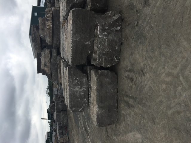 Armour Wall Yard 1 — Natural Stone Source Ontario