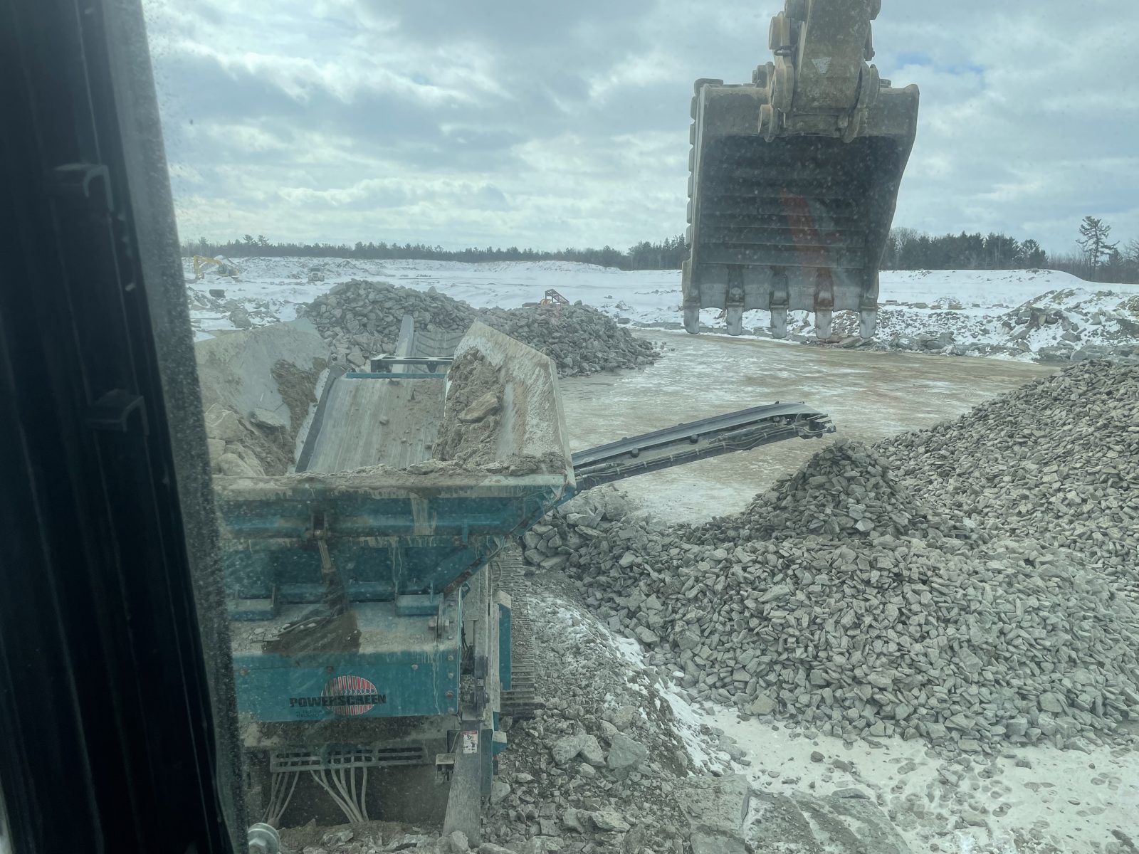 Crusher Screen Quarry — Natural Stone Source Ontario